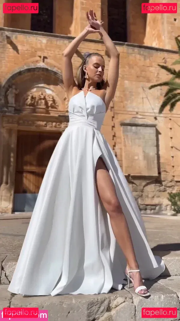 Karolina Pisarek Onlyfans Photo Gallery 