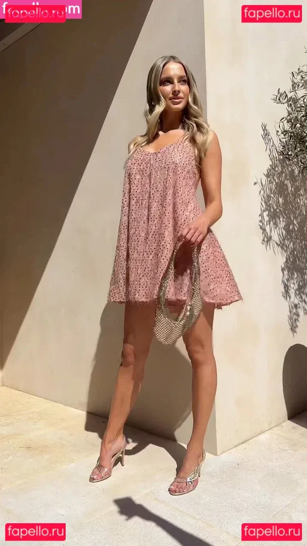 Karolina Pisarek Onlyfans Photo Gallery 