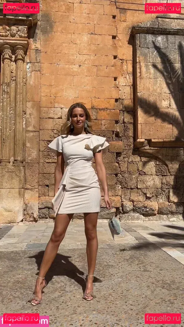 Karolina Pisarek Onlyfans Photo Gallery 