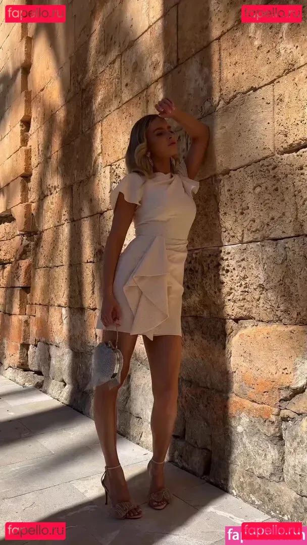 Karolina Pisarek Onlyfans Photo Gallery 