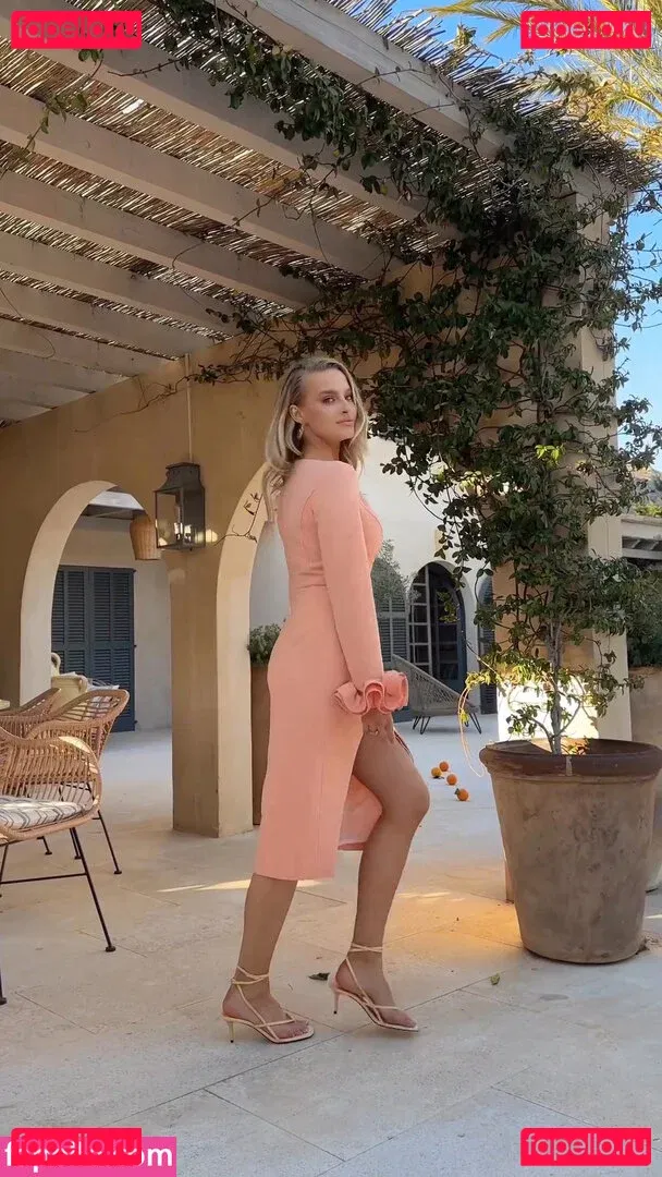 Karolina Pisarek Onlyfans Photo Gallery 