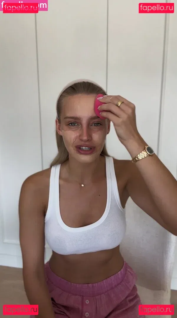 Karolina Pisarek Onlyfans Photo Gallery 