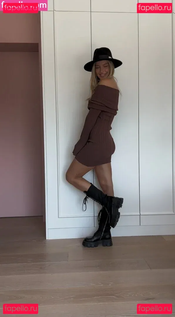 Karolina Pisarek Onlyfans Photo Gallery 