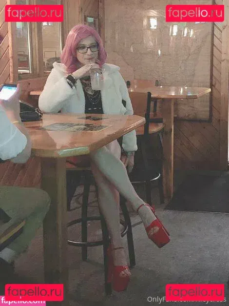 rileycross Onlyfans Photo Gallery 