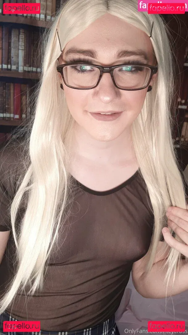 rileycross Onlyfans Photo Gallery 