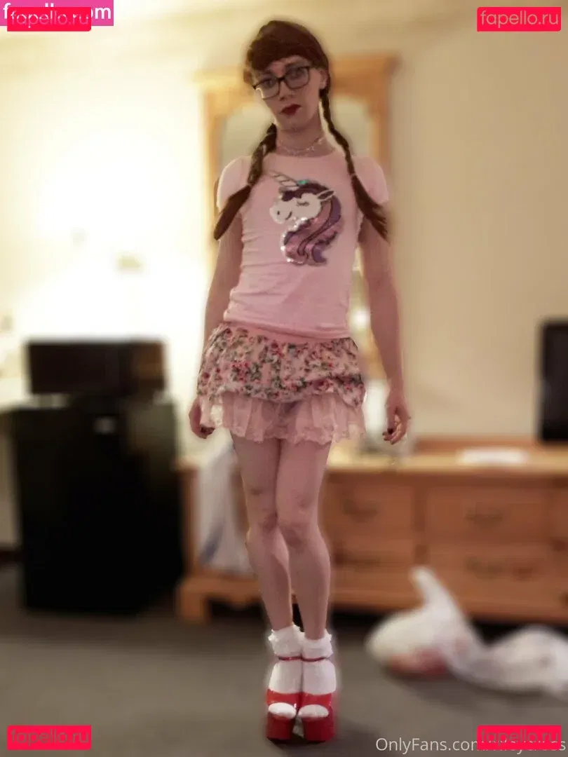 rileycross Onlyfans Photo Gallery 