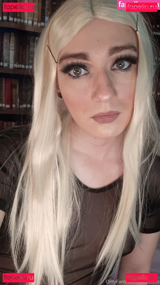 rileycross Onlyfans Photo Gallery 