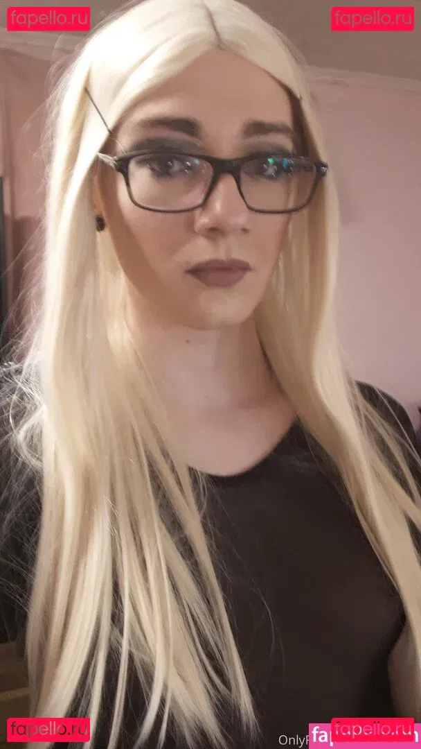 rileycross Onlyfans Photo Gallery 