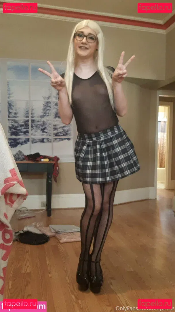 rileycross Onlyfans Photo Gallery 