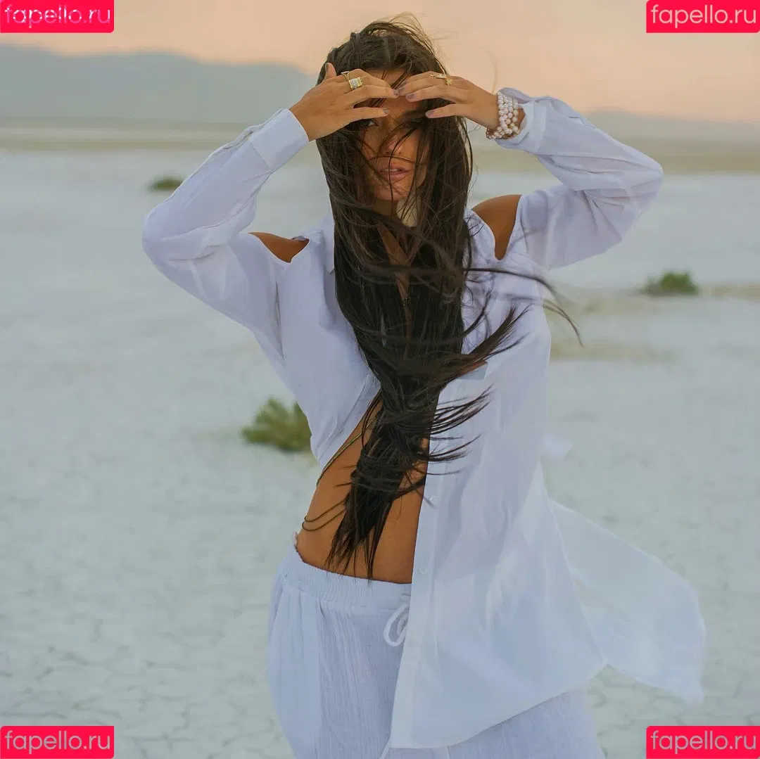 Jade Chynoweth Onlyfans Photo Gallery 