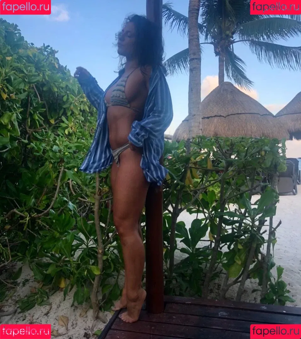 Jade Chynoweth Onlyfans Photo Gallery 