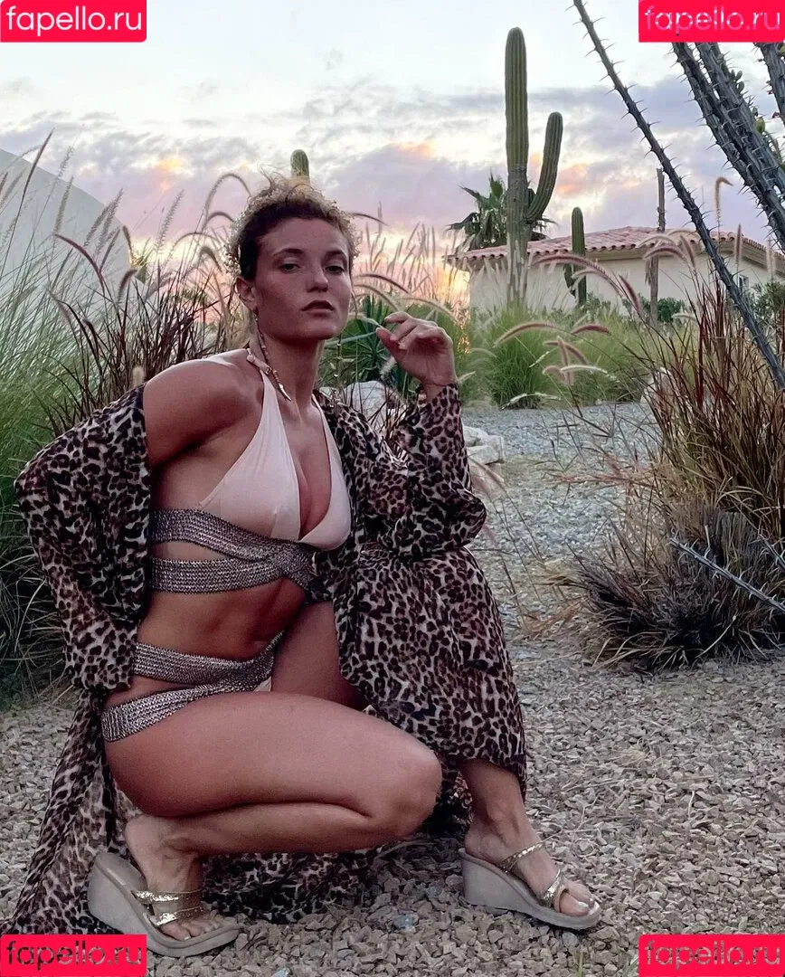 Jade Chynoweth Onlyfans Photo Gallery 