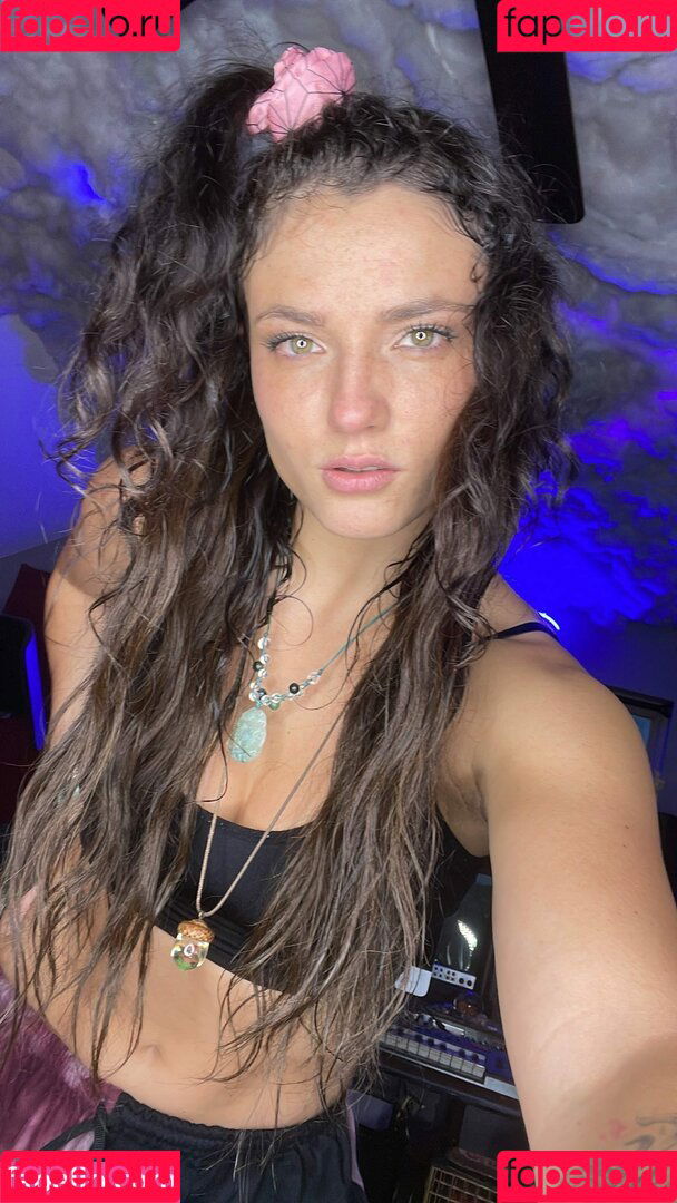 Jade Chynoweth Onlyfans Photo Gallery 