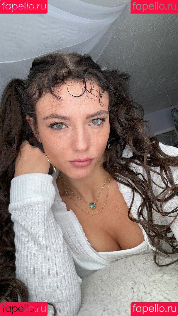 Jade Chynoweth Onlyfans Photo Gallery 