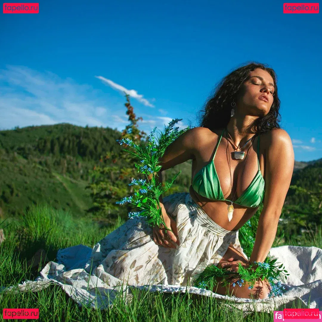 Jade Chynoweth Onlyfans Photo Gallery 