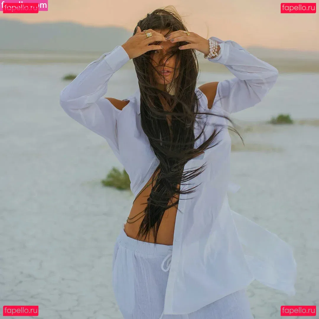 Jade Chynoweth Onlyfans Photo Gallery 