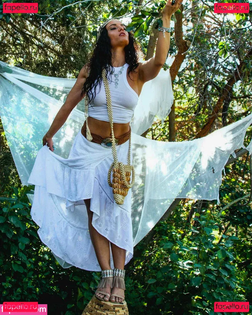 Jade Chynoweth Onlyfans Photo Gallery 