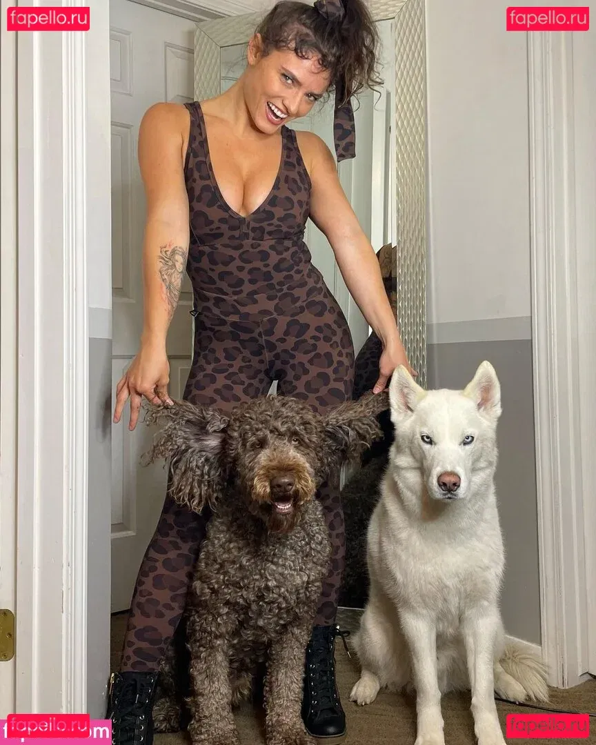 Jade Chynoweth Onlyfans Photo Gallery 