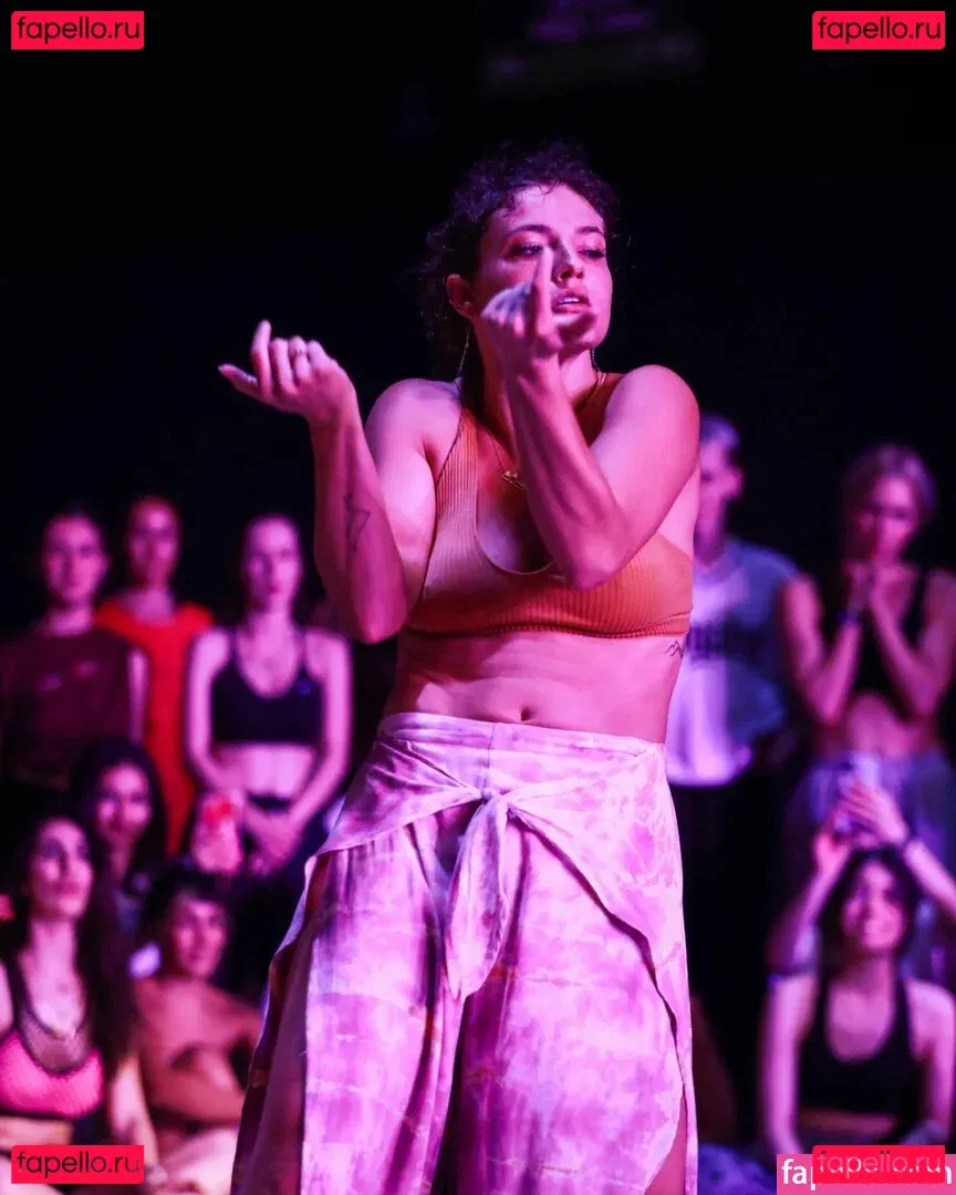 Jade Chynoweth Onlyfans Photo Gallery 