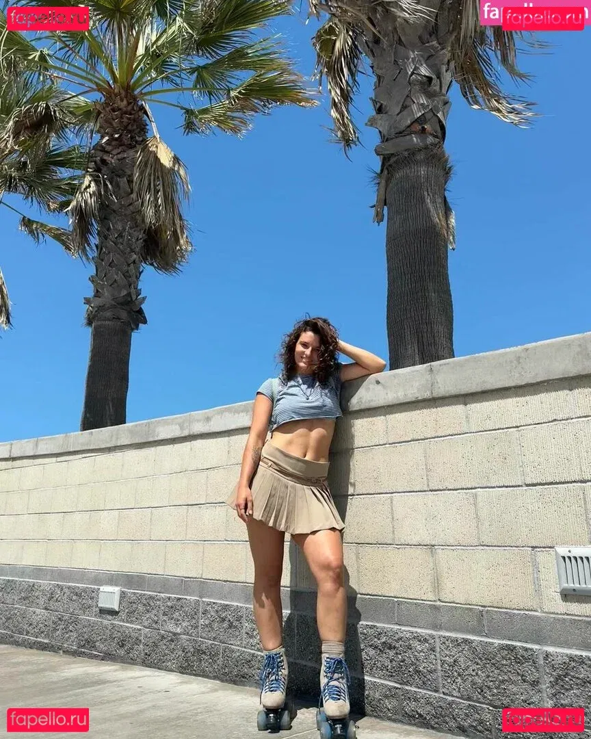 Jade Chynoweth Onlyfans Photo Gallery 