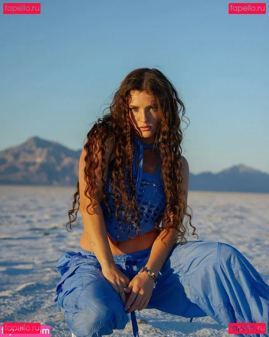 Jade Chynoweth Onlyfans Photo Gallery 