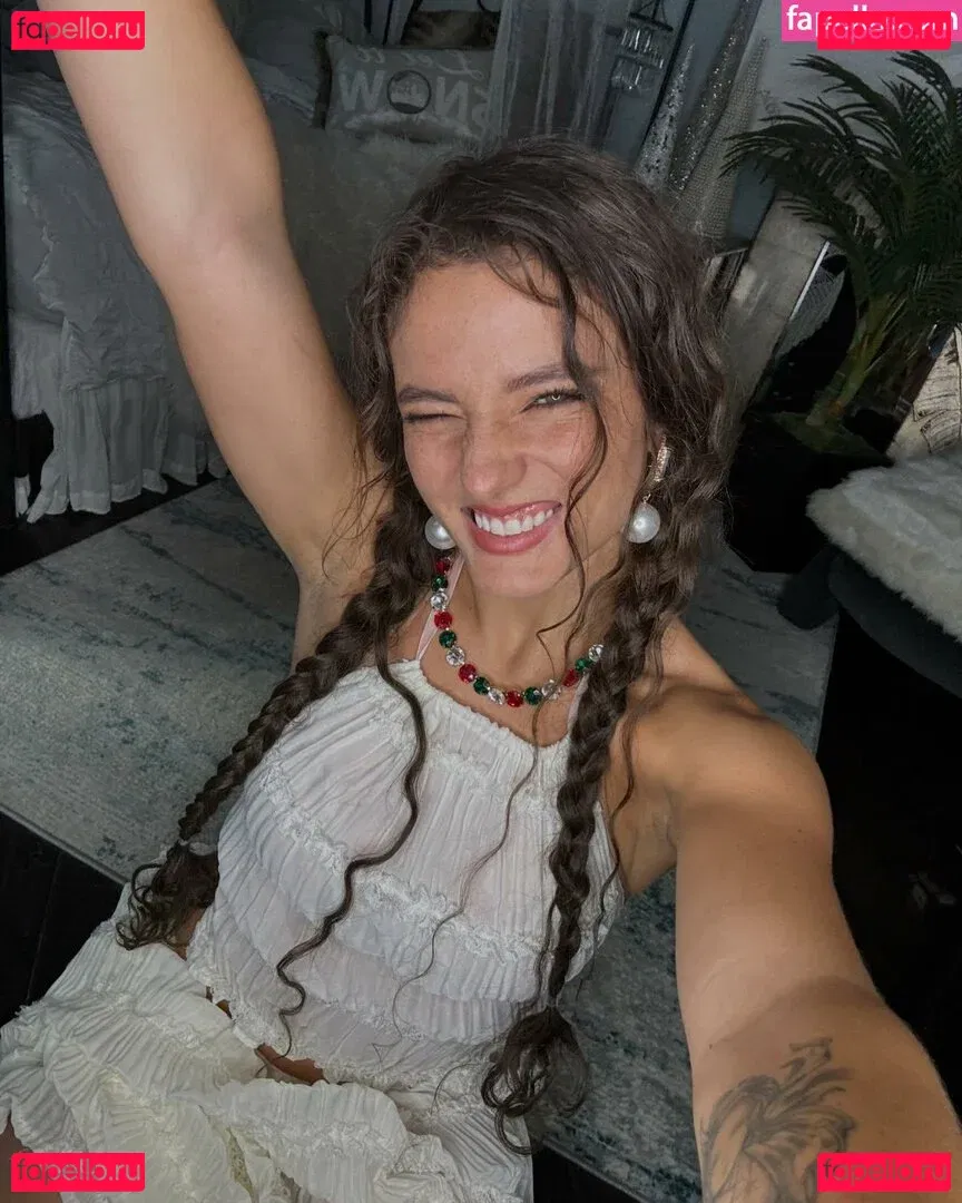 Jade Chynoweth Onlyfans Photo Gallery 
