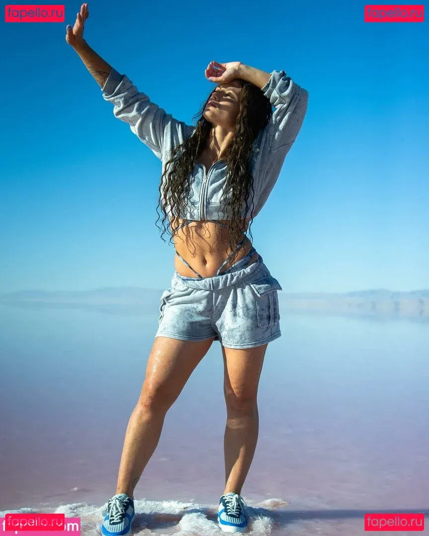 Jade Chynoweth Onlyfans Photo Gallery 