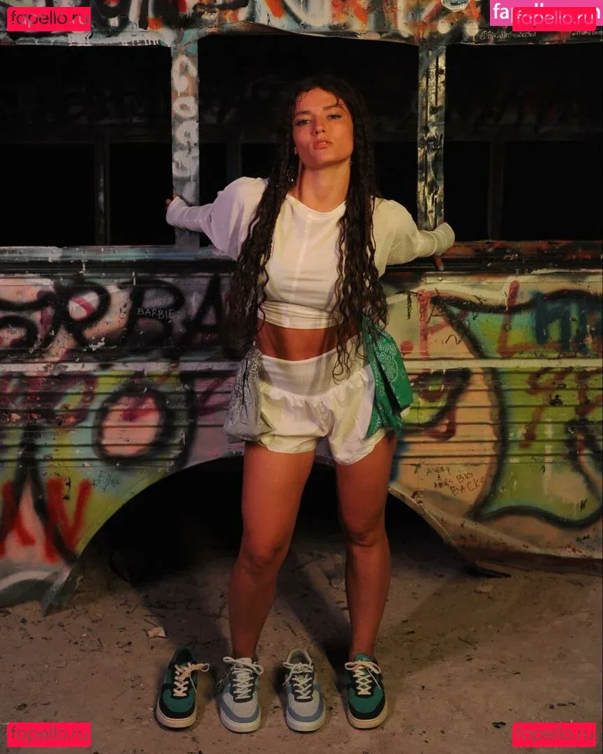 Jade Chynoweth Onlyfans Photo Gallery 