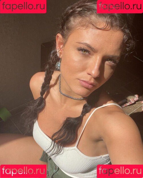 Jade Chynoweth Onlyfans Photo Gallery 