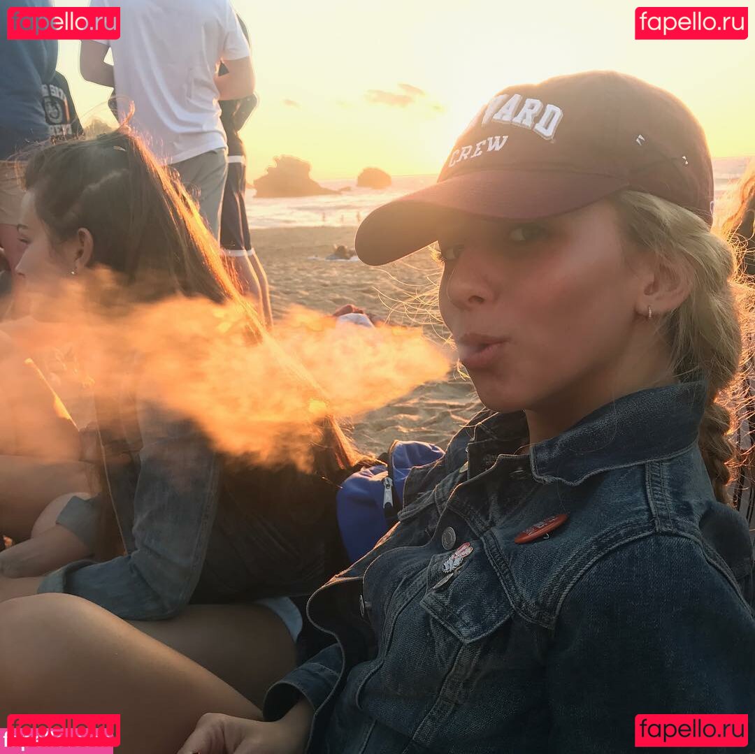 Kat Abughazaleh Nude Onlyfans Photo 16