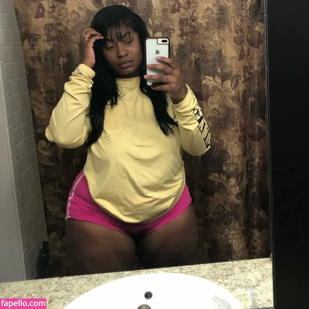 Therealbeauty.rogers Onlyfans Photo Gallery 