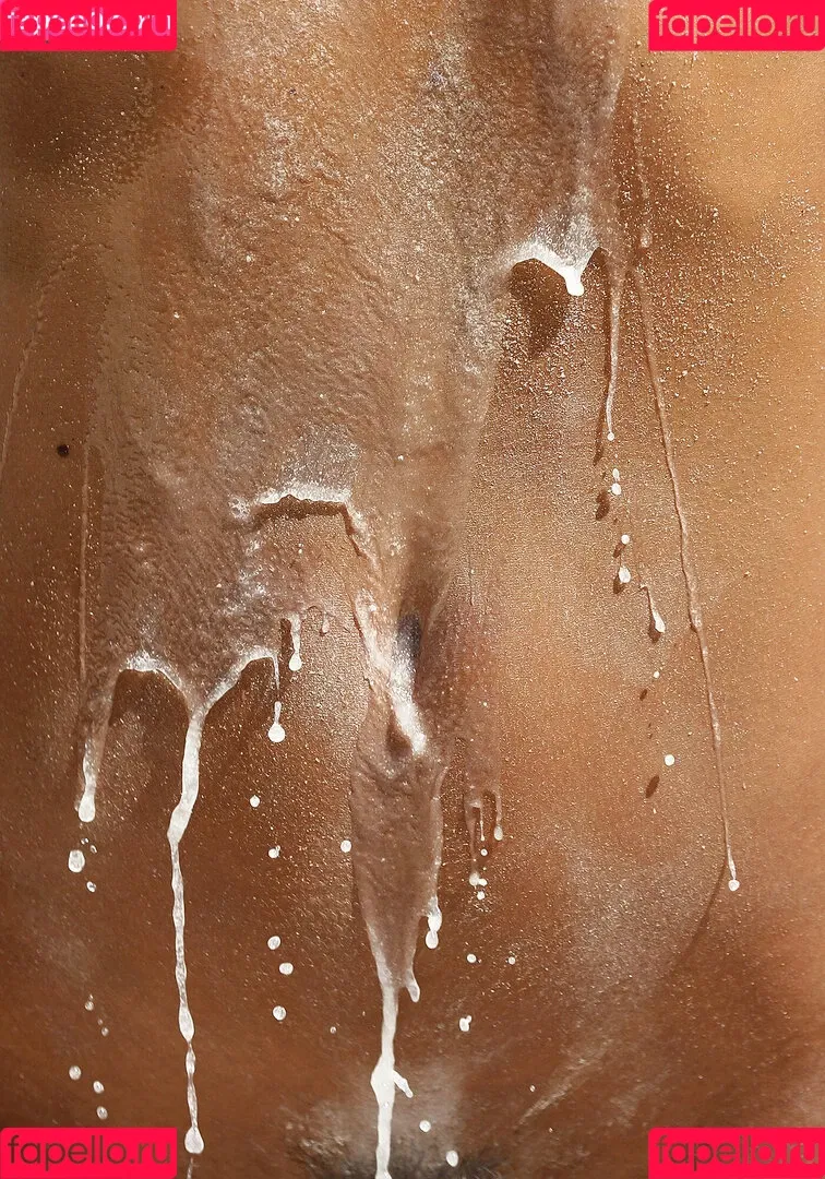 Marisa Papen Onlyfans Photo Gallery 