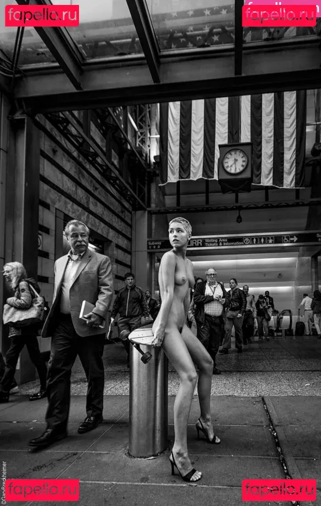 Marisa Papen Onlyfans Photo Gallery 