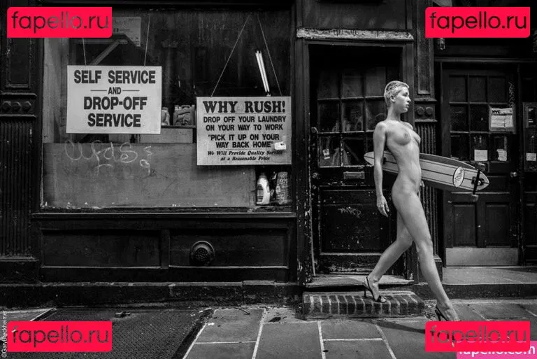 Marisa Papen Onlyfans Photo Gallery 