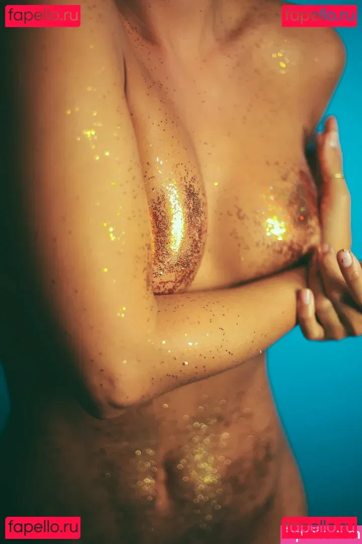 Marisa Papen Onlyfans Photo Gallery 