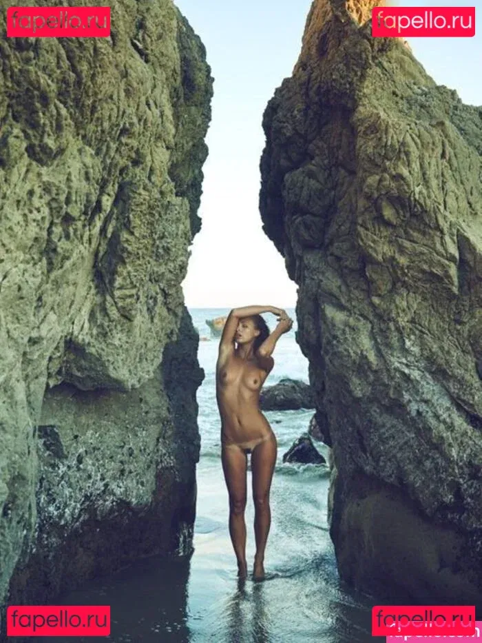 Marisa Papen Onlyfans Photo Gallery 