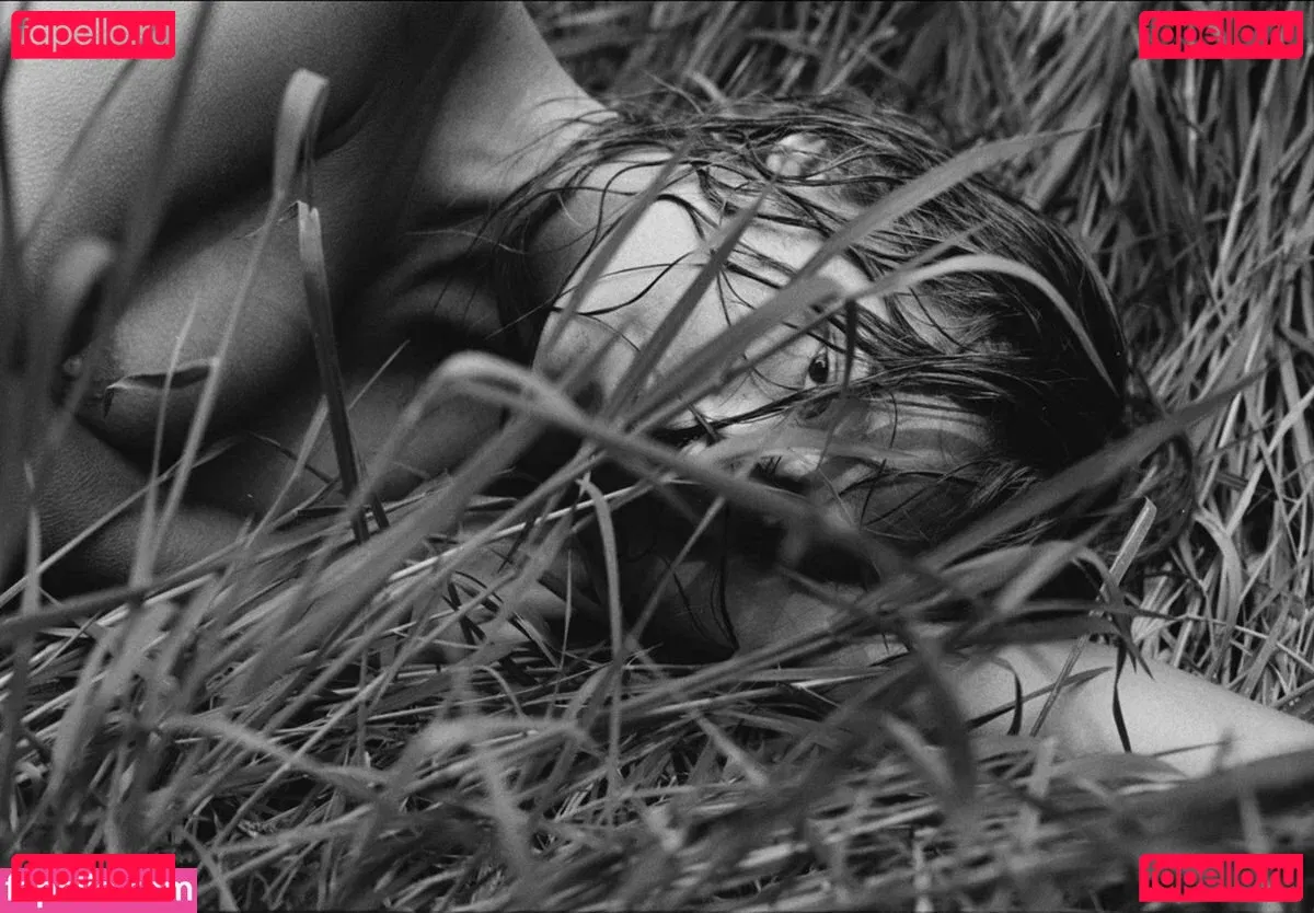 Marisa Papen Onlyfans Photo Gallery 