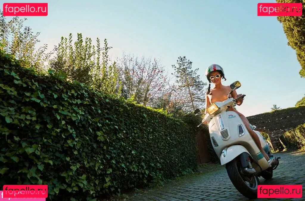 Marisa Papen Onlyfans Photo Gallery 