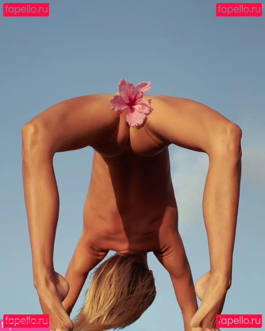 Marisa Papen Onlyfans Photo Gallery 