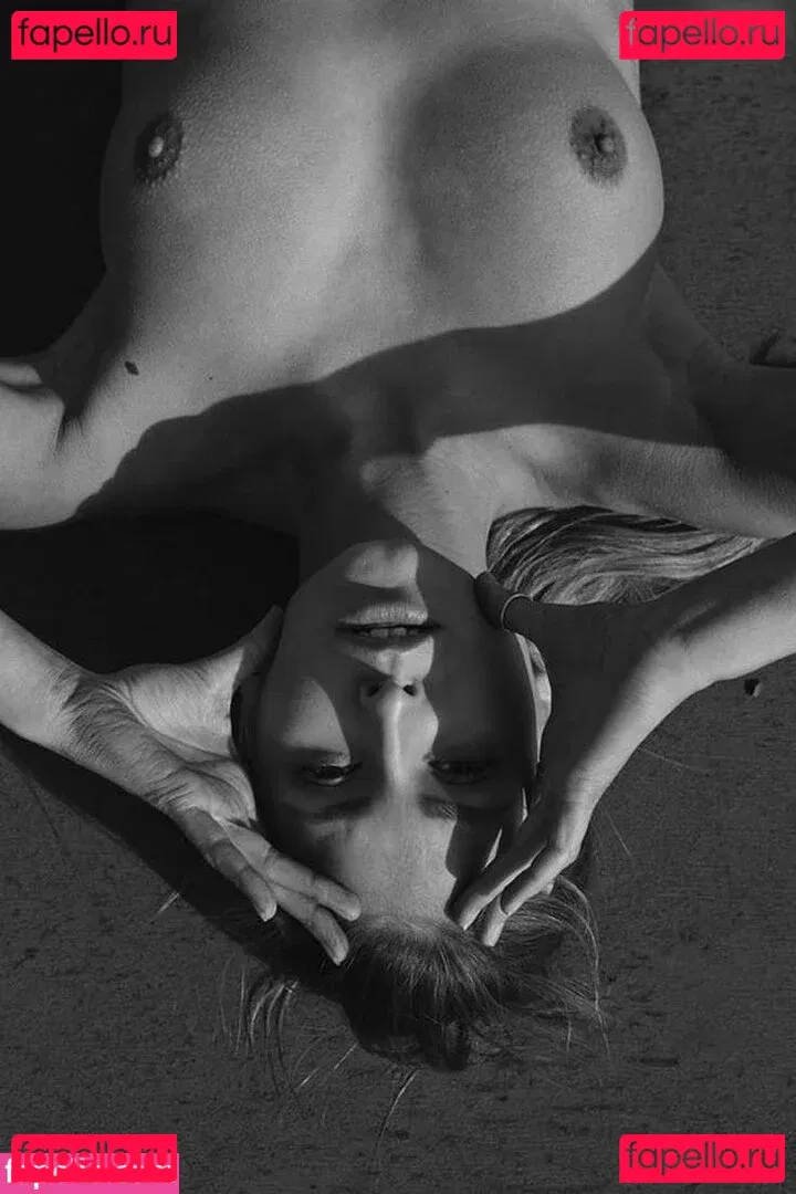 Marisa Papen Onlyfans Photo Gallery 