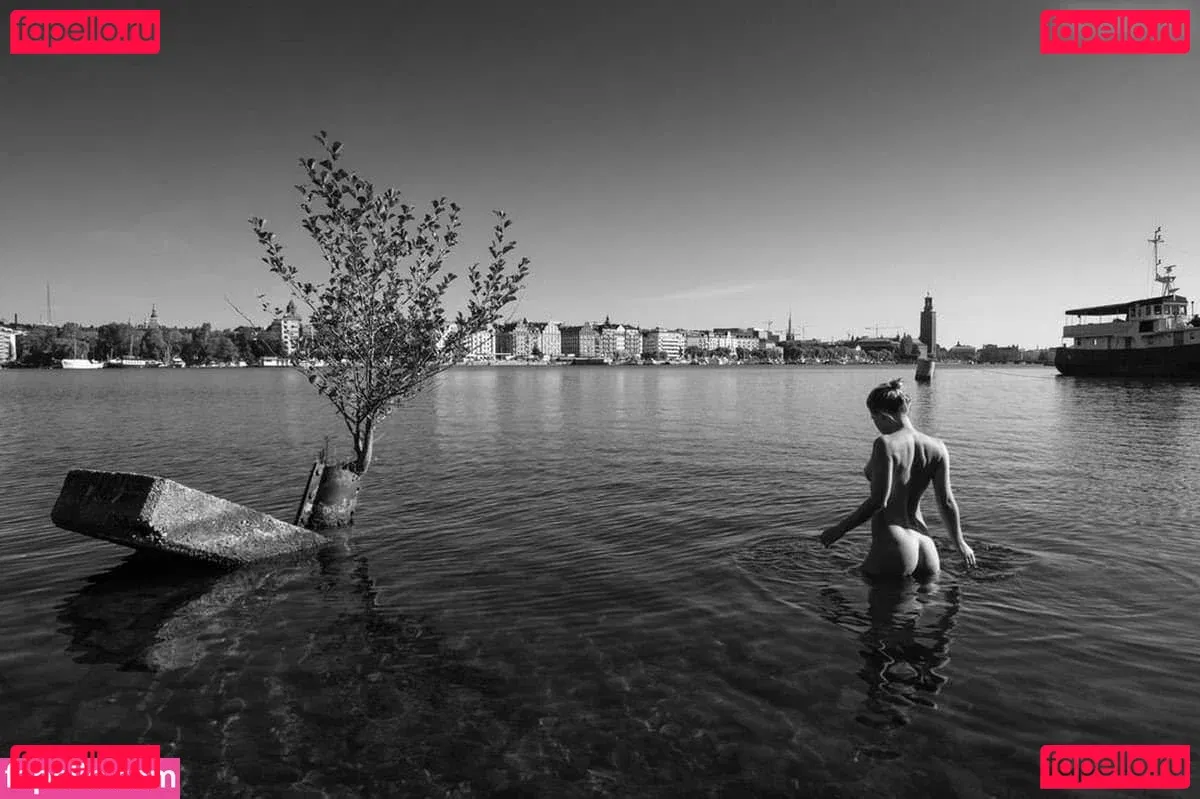 Marisa Papen Onlyfans Photo Gallery 