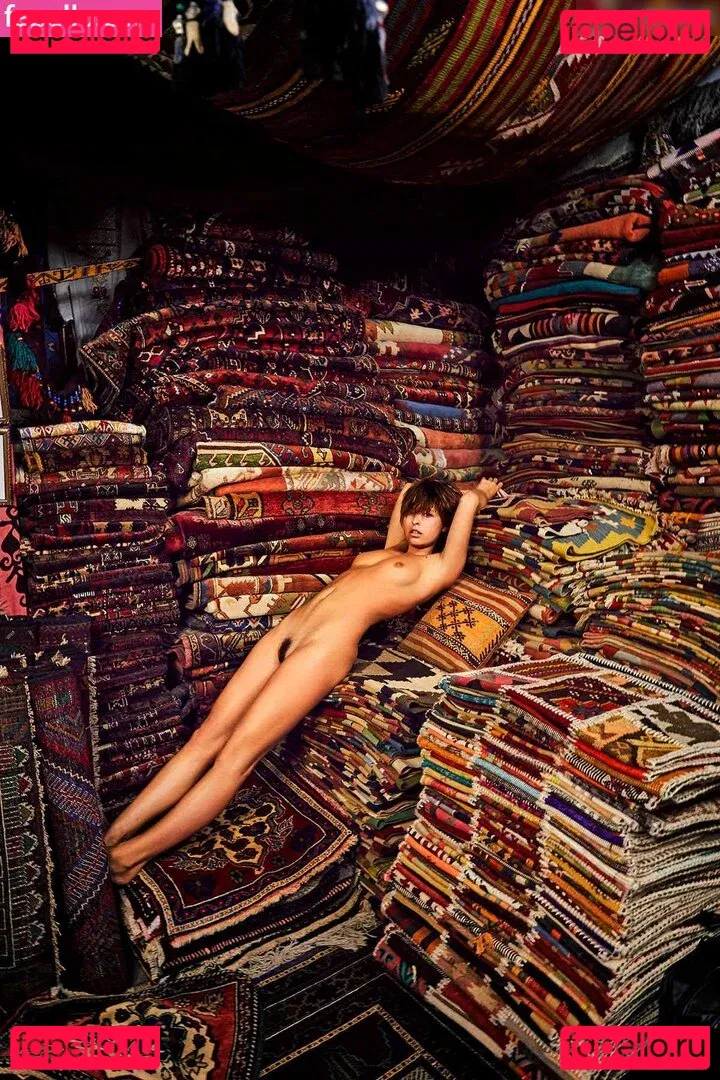 Marisa Papen Onlyfans Photo Gallery 