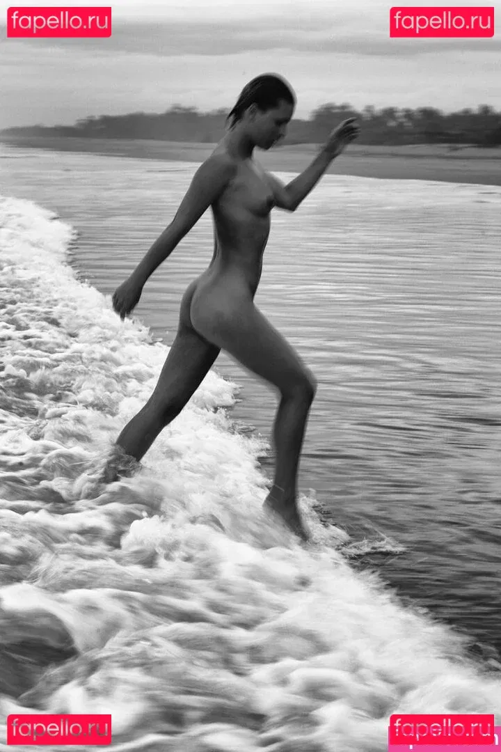 Marisa Papen Onlyfans Photo Gallery 