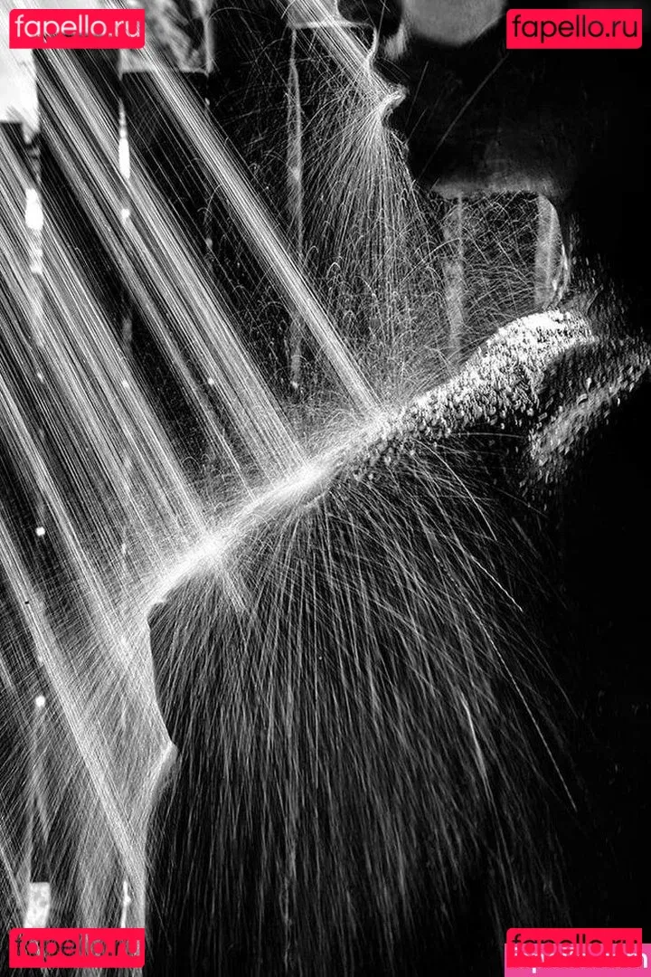 Marisa Papen Onlyfans Photo Gallery 