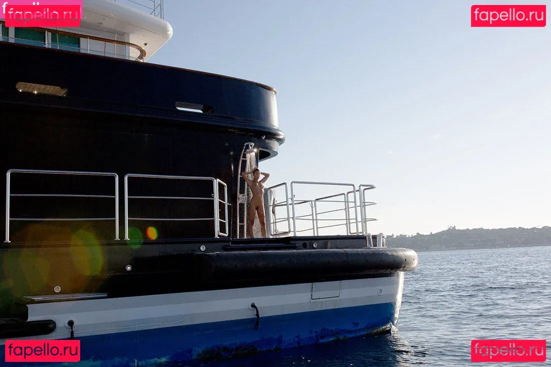 Marisa Papen Onlyfans Photo Gallery 