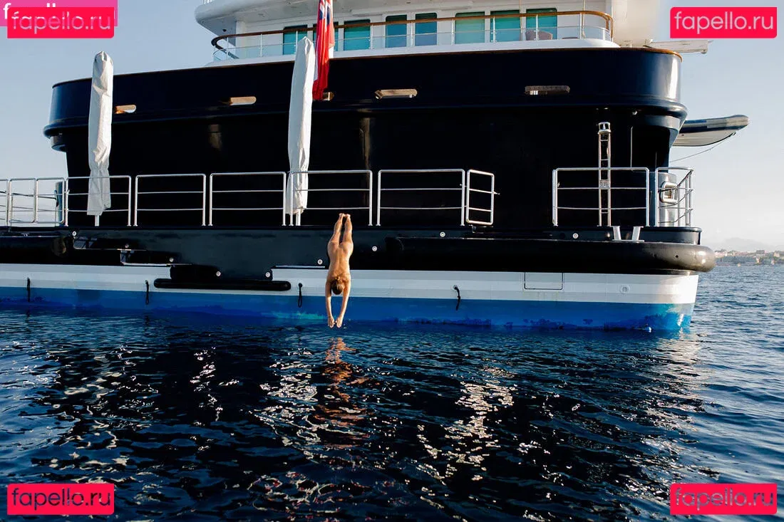 Marisa Papen Onlyfans Photo Gallery 