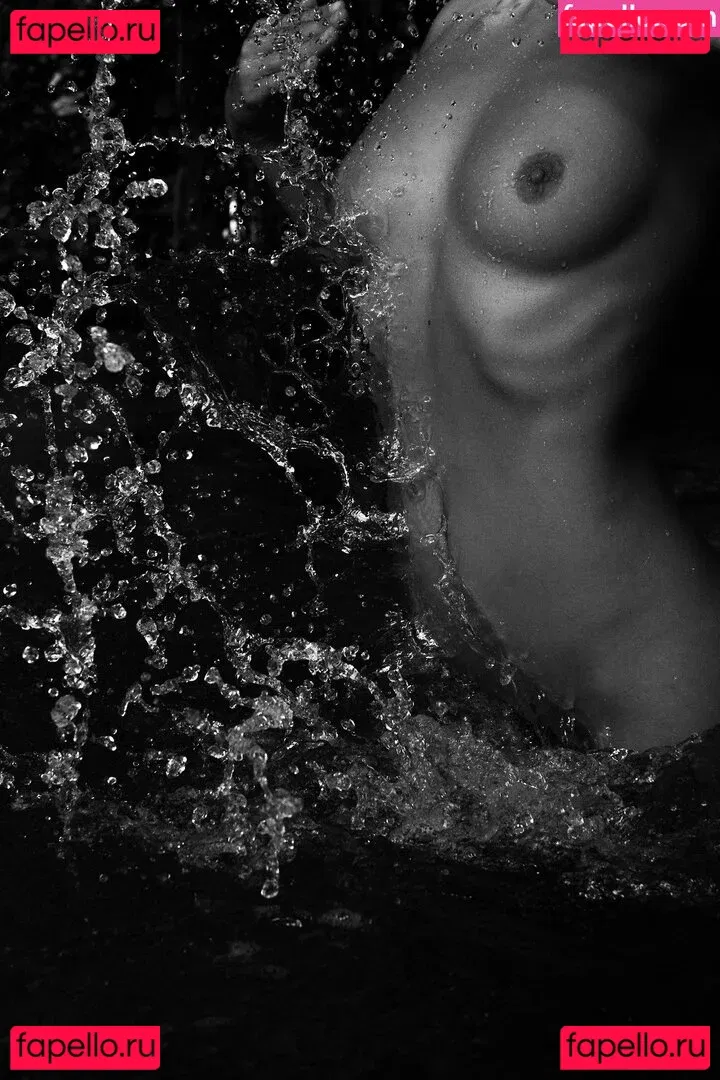 Marisa Papen Onlyfans Photo Gallery 