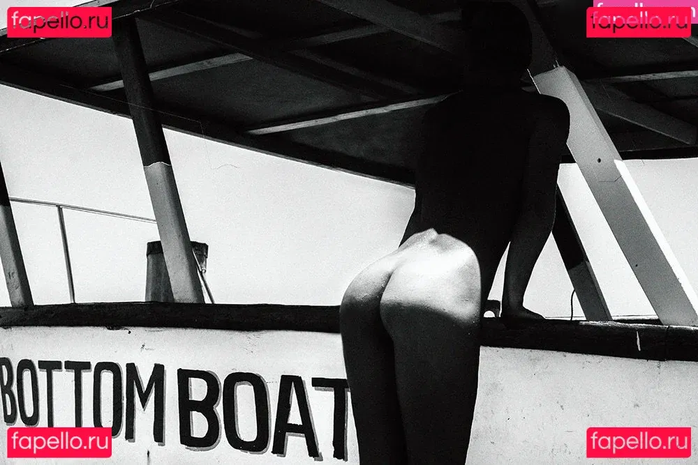 Marisa Papen Onlyfans Photo Gallery 