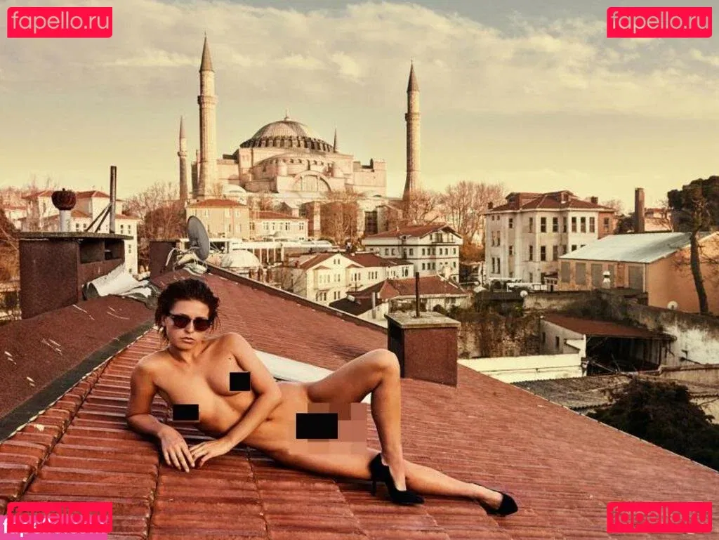 Marisa Papen Onlyfans Photo Gallery 