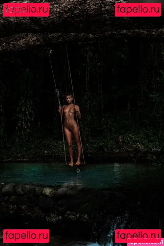 Marisa Papen Onlyfans Photo Gallery 